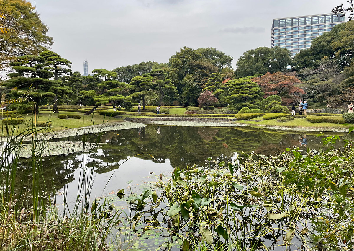 pond and garden at the Imperial Palace in Tokyo