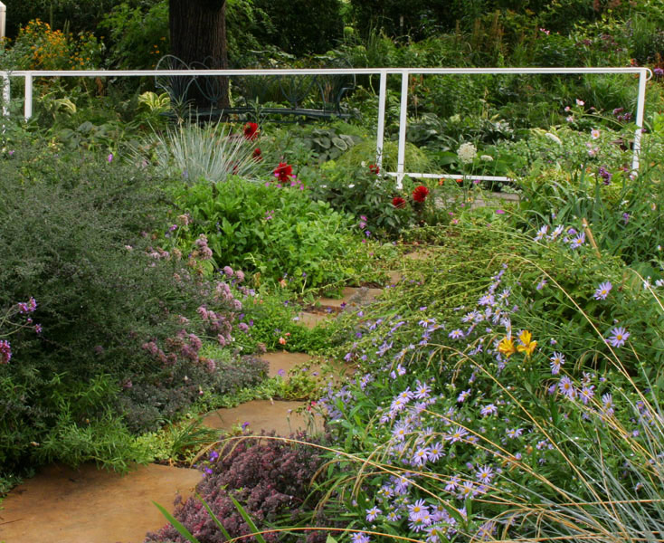 A Front-Yard Garden in No Time - FineGardening